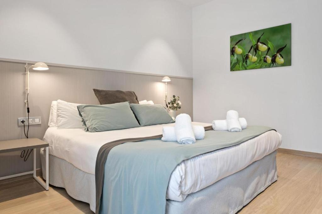 Fisa Rentals Gran Via Apartments Barcelona Exteriör bild