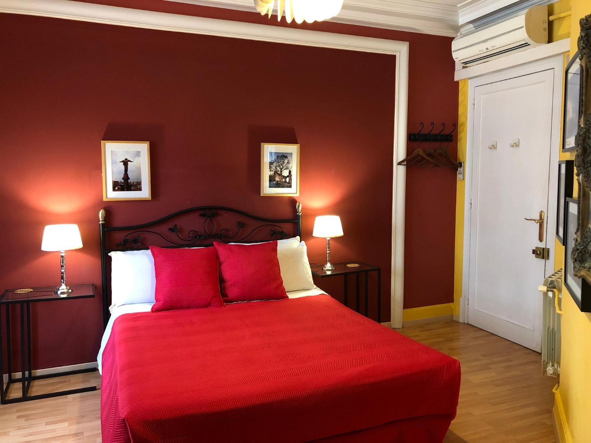 Fisa Rentals Gran Via Apartments Barcelona Exteriör bild